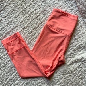Victoria Secret Sport Crop Leggings MEDIUM